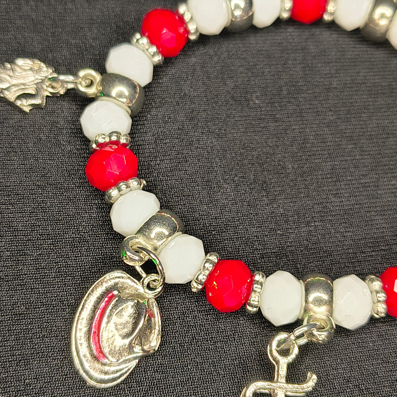 Pulseira de Zé Pilintra – Pingentes de Chapéu, Tridente e Búzio | Proteção, Sorte e Astúcia - Imagem 5