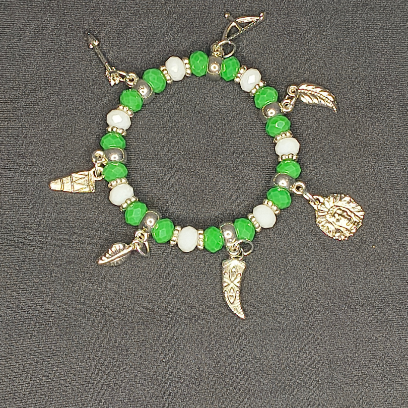 Pulseira de Caboclo – Pingentes de Flecha, Pena e Rosto de Caboclo | Força da Natureza e Proteção Espiritual - Imagem 2