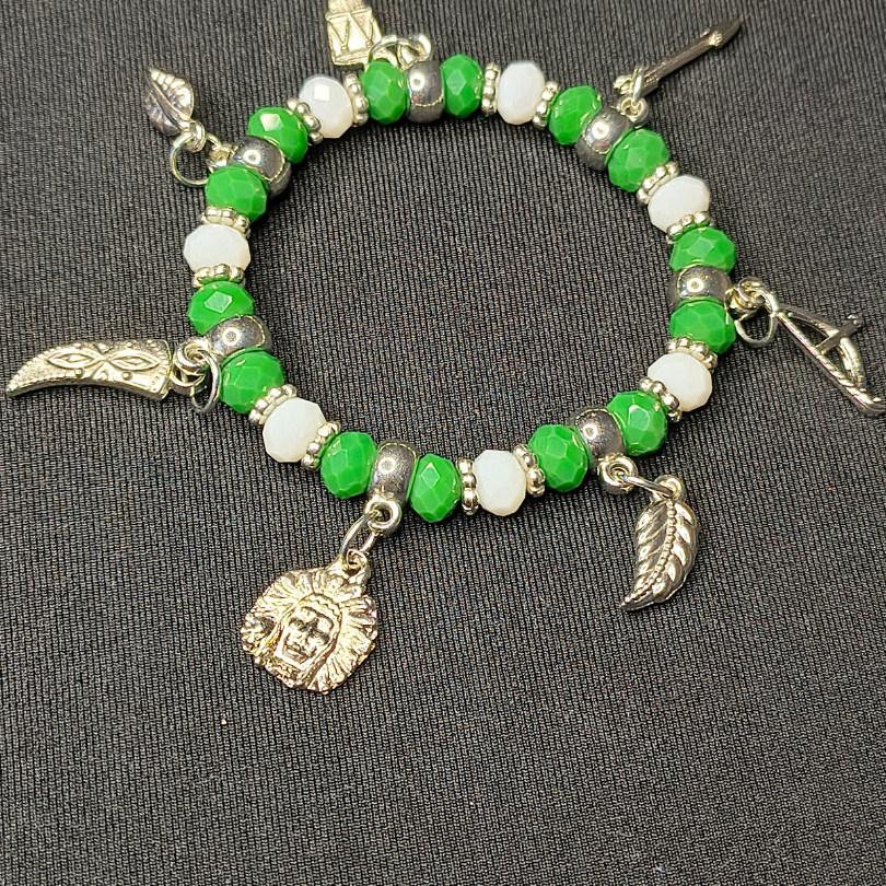 Pulseira de Caboclo – Pingentes de Flecha, Pena e Rosto de Caboclo | Força da Natureza e Proteção Espiritual - Imagem 6